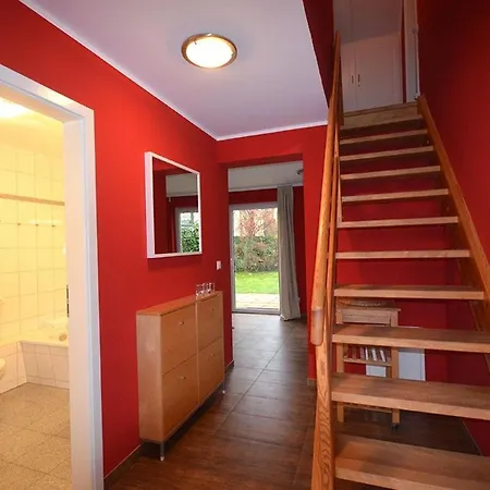 Heckenrose Holiday home Goehren-Lebbin